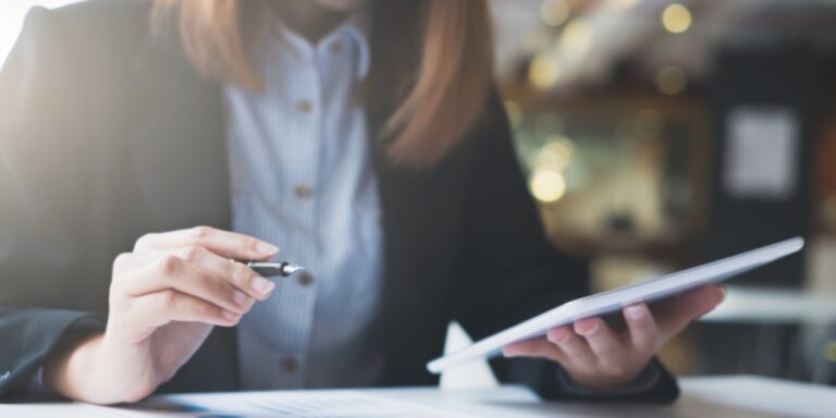 Assinatura digital tem validade jurídica? Entenda tudo sobre o recurso